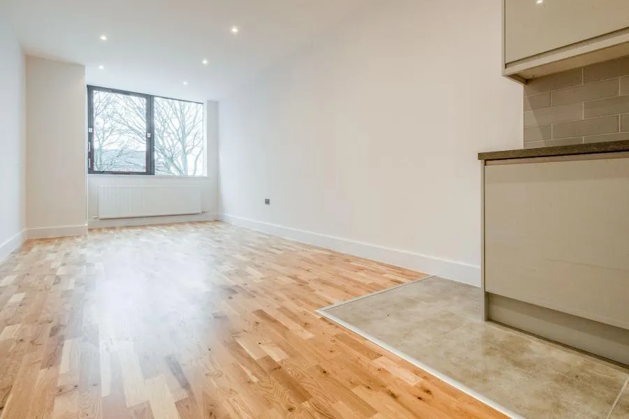 Harvest Crescent, Fleet, GU51, photo 2