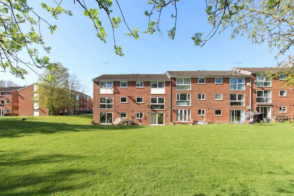 Nightingale Walk, Hemel Hempstead, Hertfordshire, HP2 7QX, photo 8