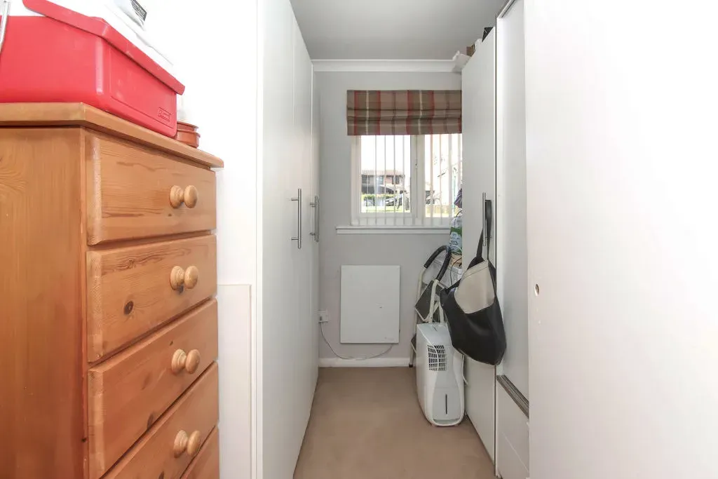 Nightingale Walk, Hemel Hempstead, Hertfordshire, HP2 7QX, photo 6