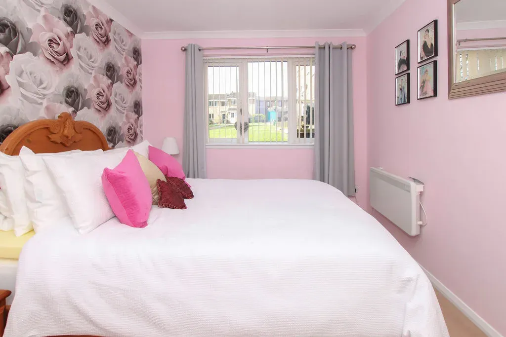 Nightingale Walk, Hemel Hempstead, Hertfordshire, HP2 7QX, photo 10