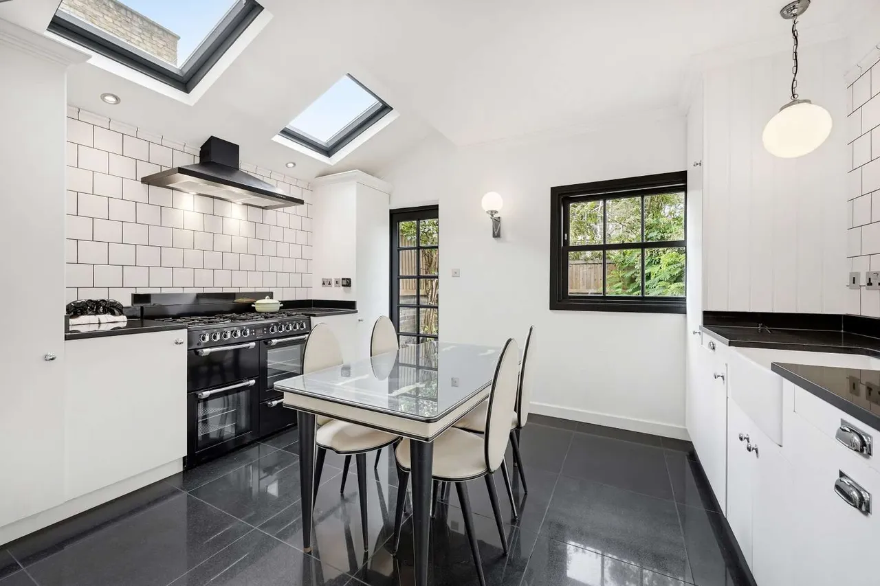 Elsley Road, London, SW11 5LG, photo 9