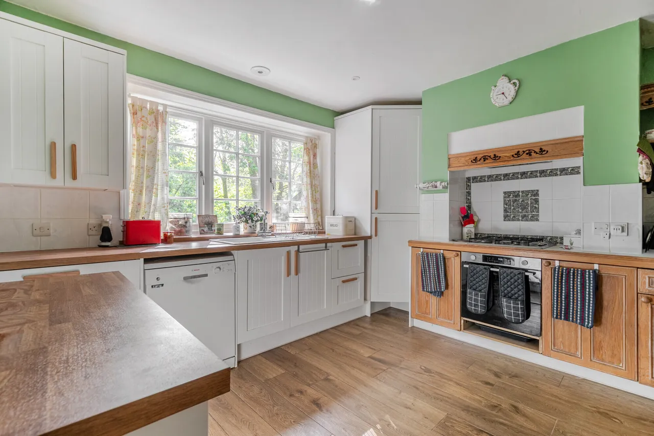 Hindhead Road, Hindhead, GU26, photo 5