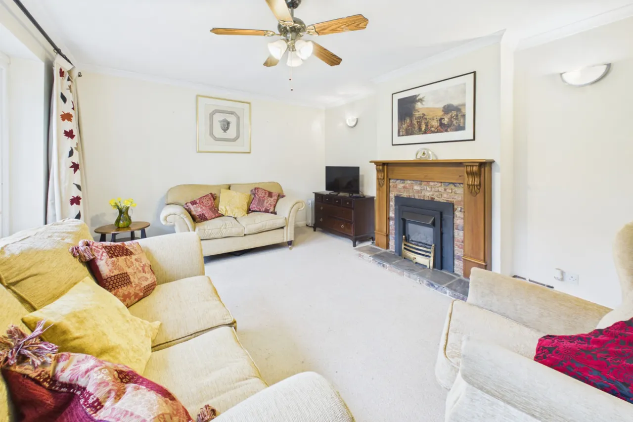 Ebberns Road, Hemel Hempstead, HP3, photo 2