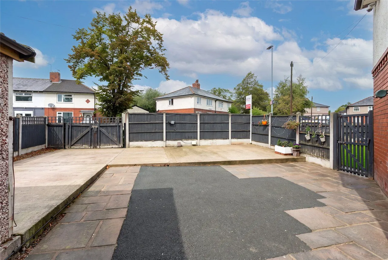 Alexandra Road, Horsforth, LS18, photo 20