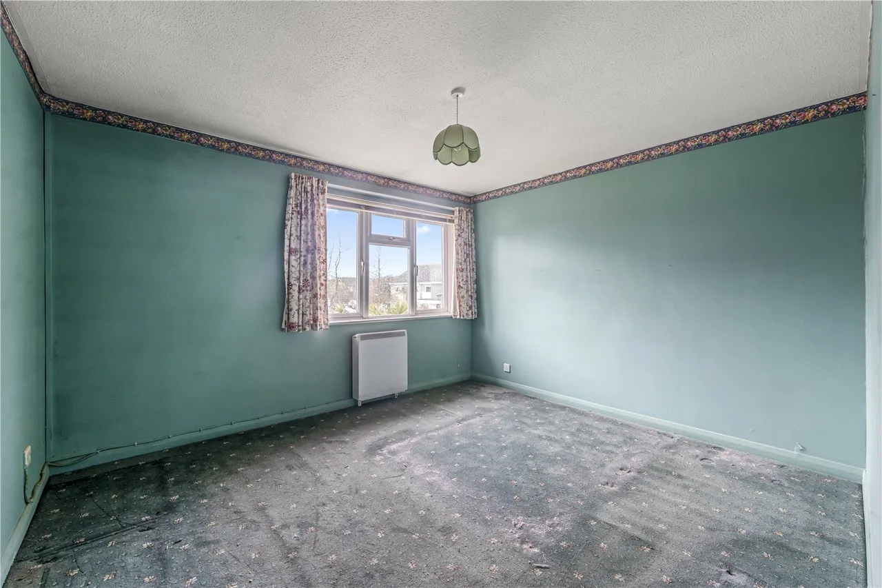 Wordsworth Road, Hampton, TW12 1ET, photo 6