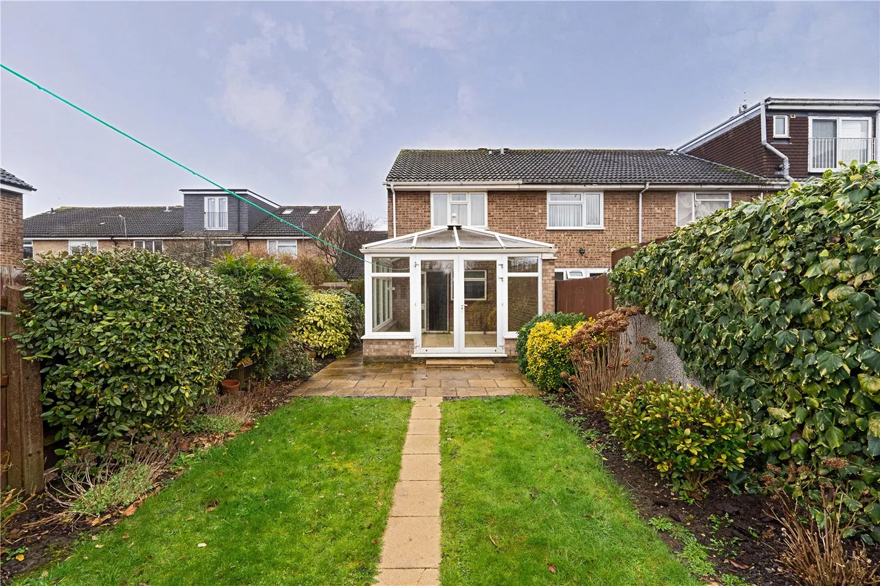Wordsworth Road, Hampton, TW12 1ET, photo 10