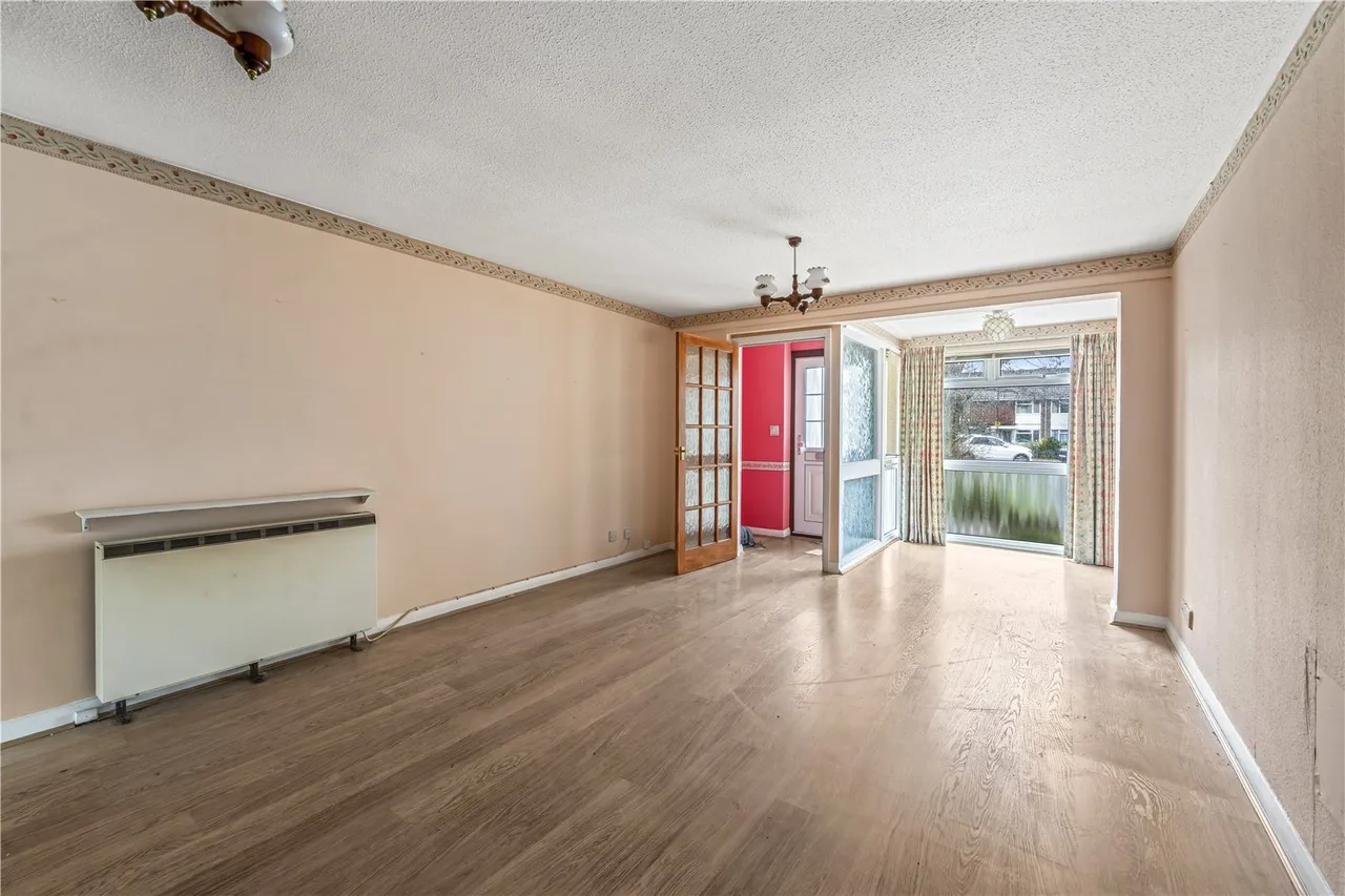 Wordsworth Road, Hampton, TW12 1ET, photo 3