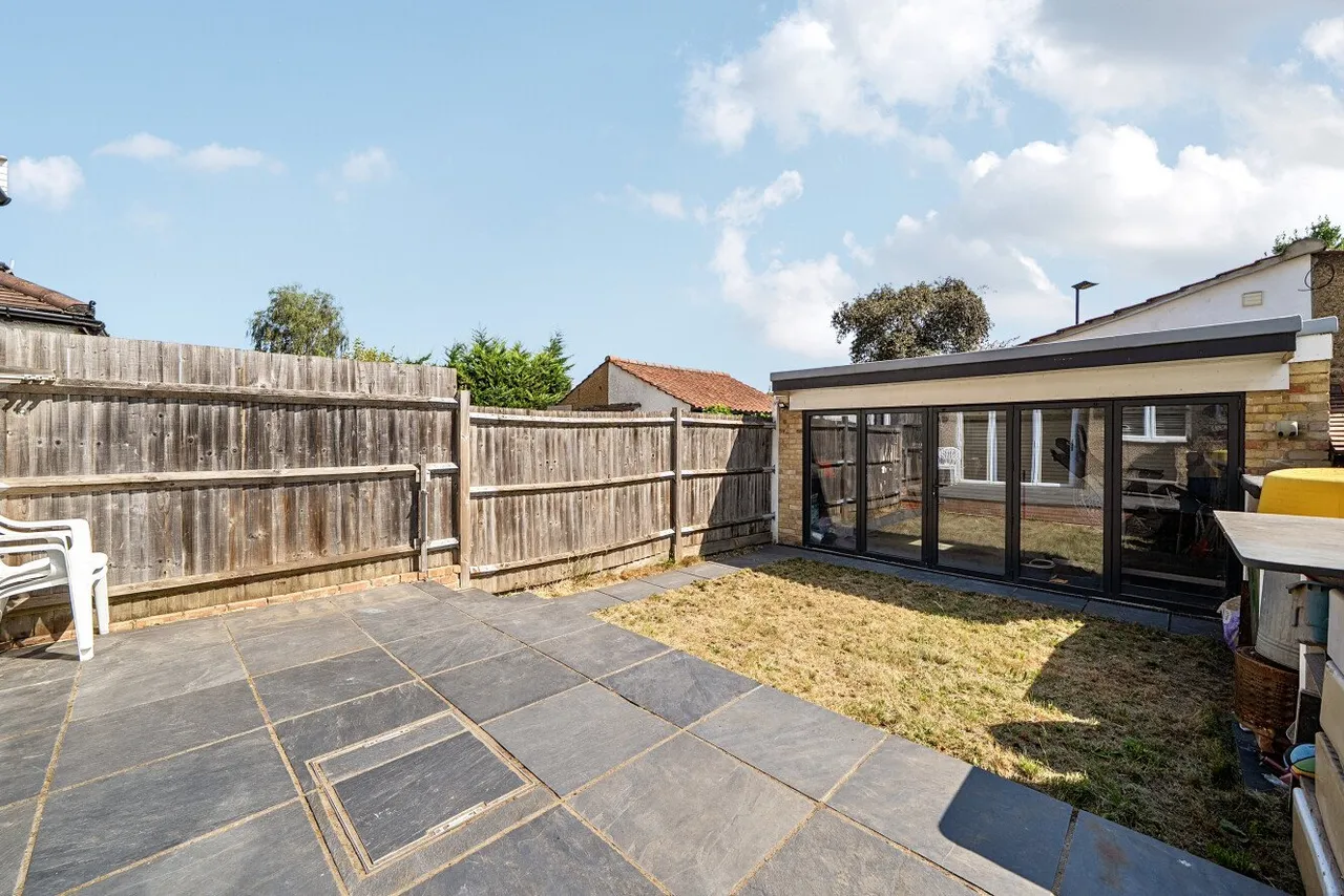 Park Drive, Acton, London, W3, photo 11