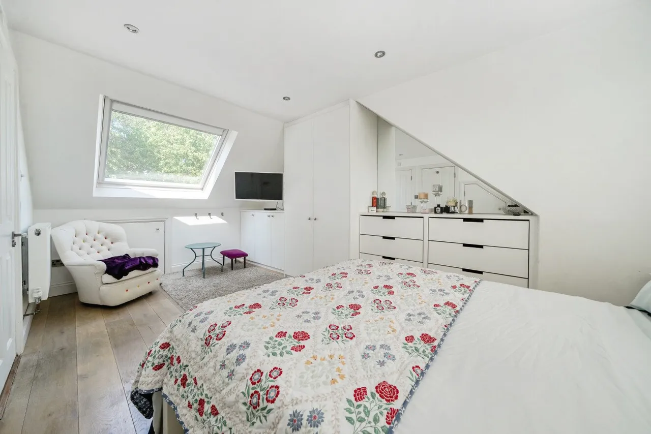Park Drive, Acton, London, W3, photo 6