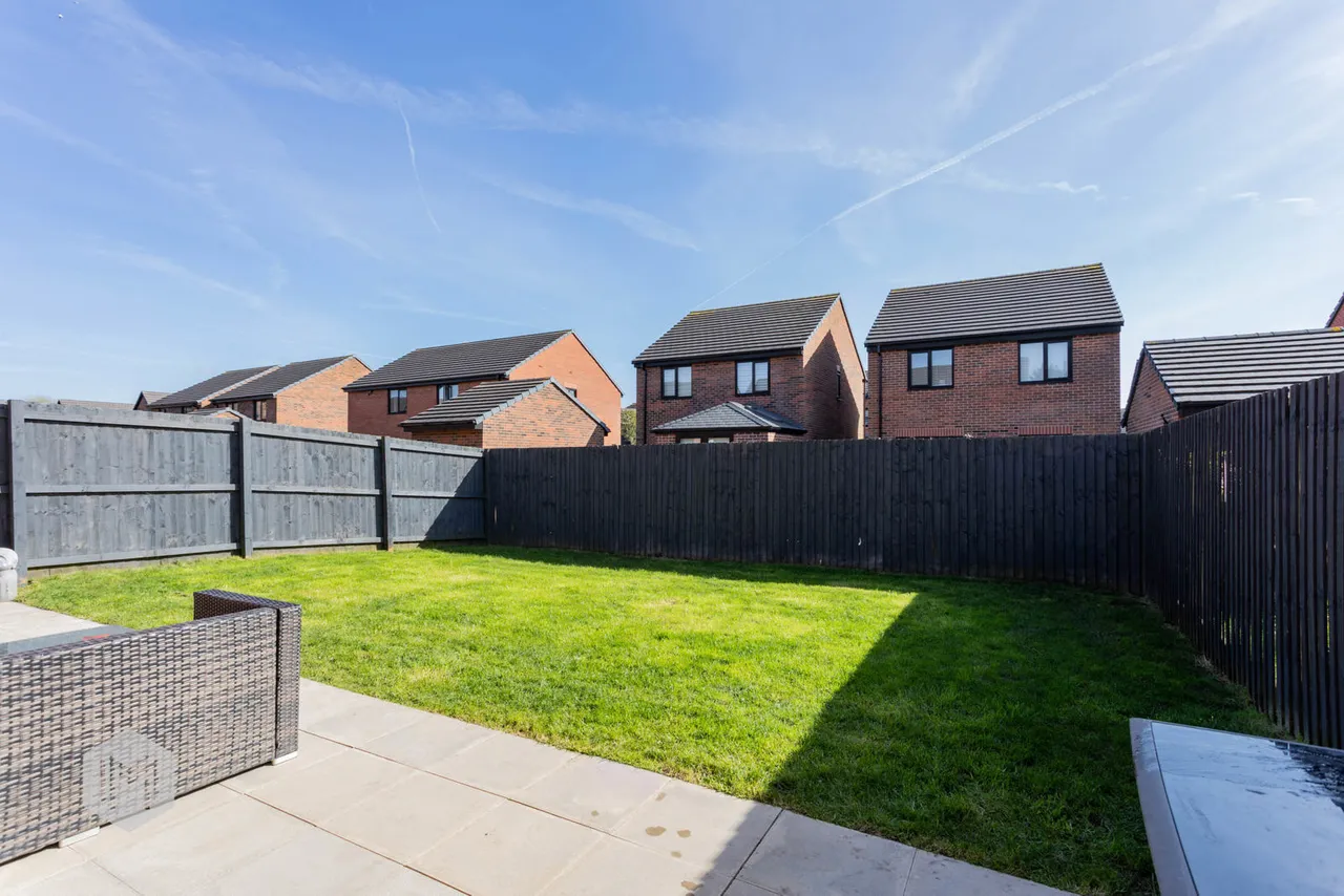 Borsdane Way, Westhoughton, Bolton, Bolton, BL5 3FD, photo 13