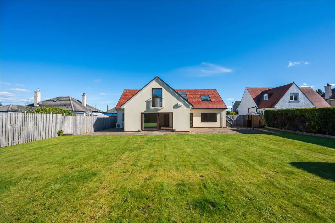Broomhill Avenue, Penicuik, EH26, photo 20