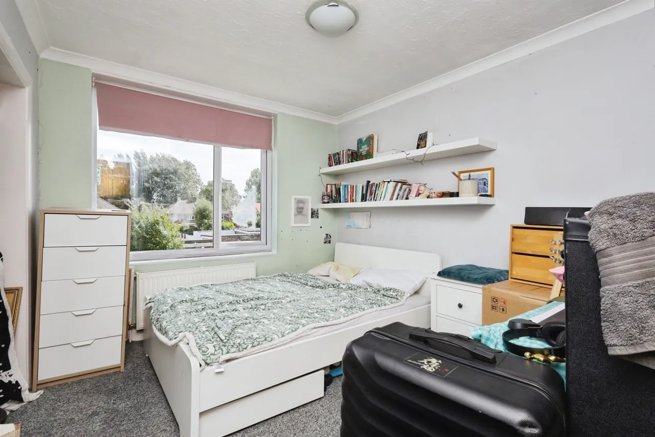 St. Philips Avenue, Eastbourne, photo 8