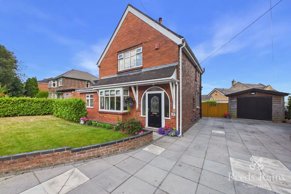 3 bed house for sale — Congleton Road, Mow Cop, Staffordshire, ST7