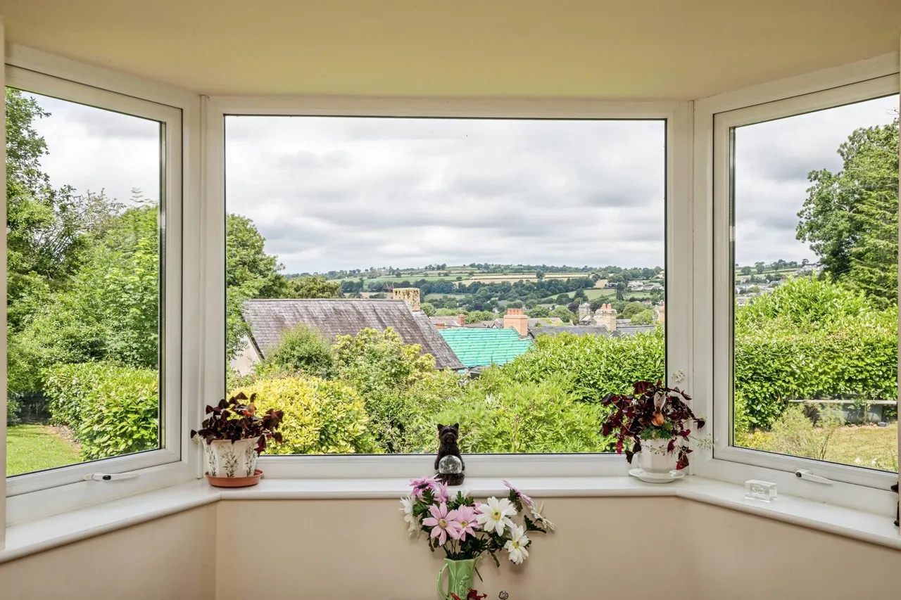 Penlon Road, Newcastle Emlyn, SA38, photo 4