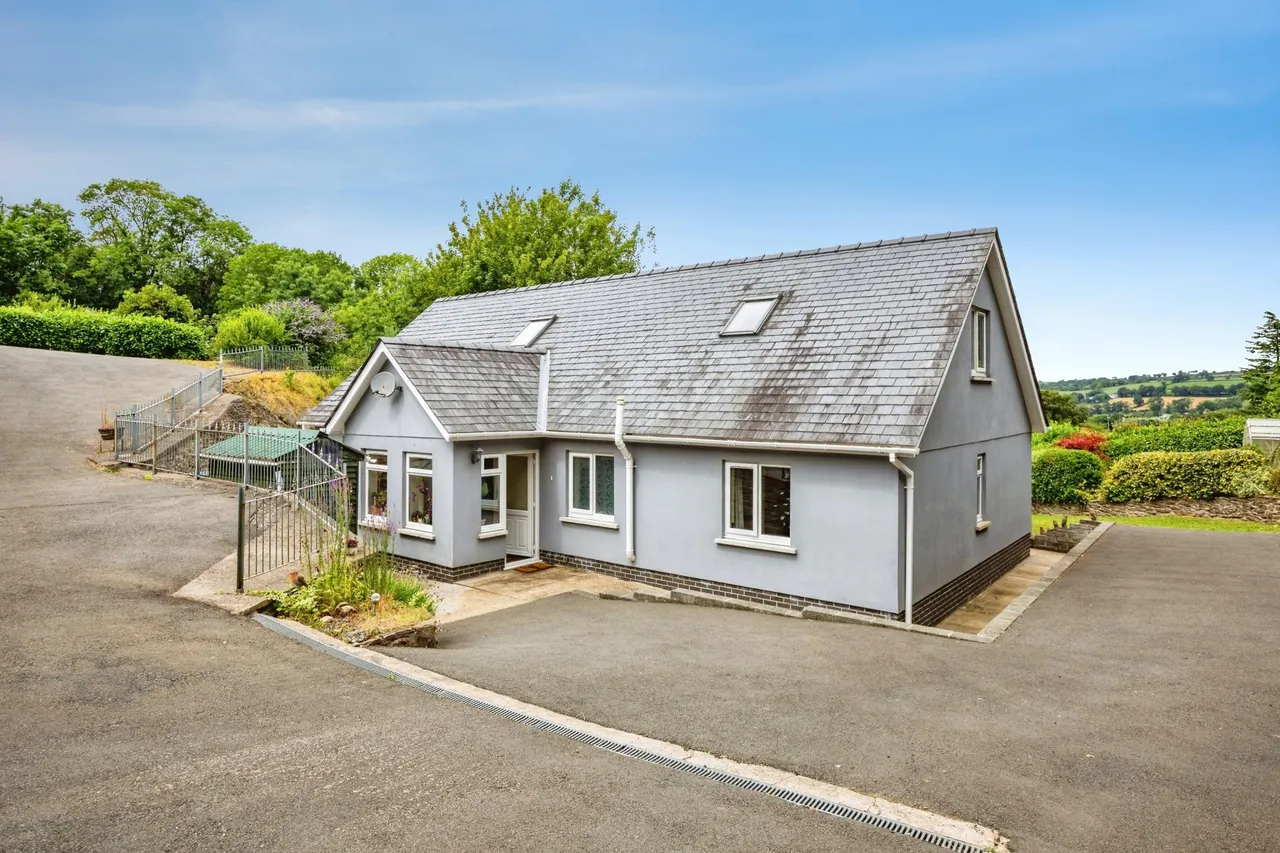 Penlon Road, Newcastle Emlyn, SA38, photo 20