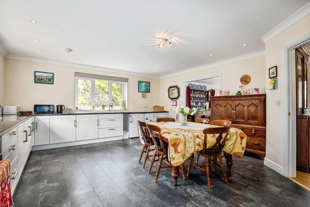Penlon Road, Newcastle Emlyn, SA38, photo 6