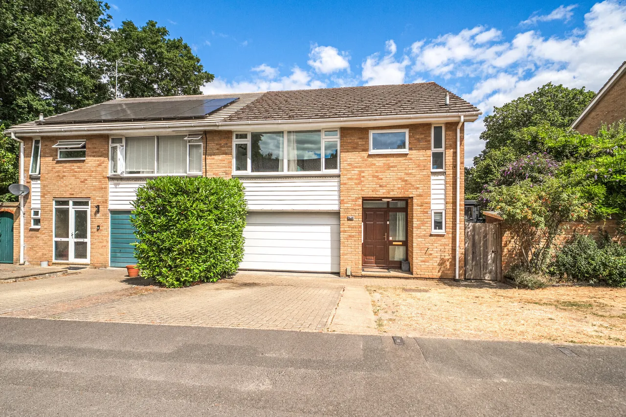 Cedar Drive, Sunningdale, SL5, photo 2