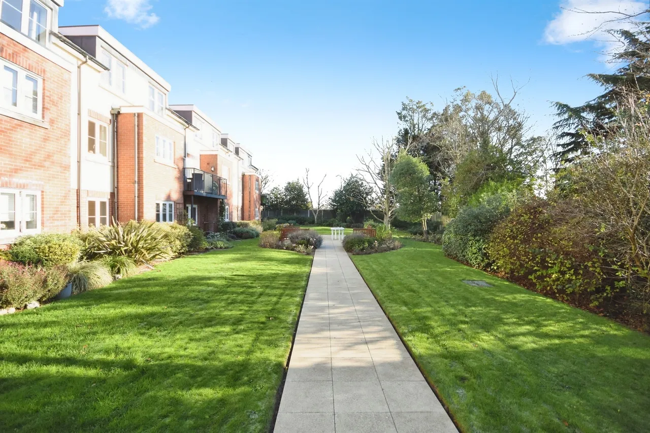 Laindon Road, Billericay, CM12, photo 15