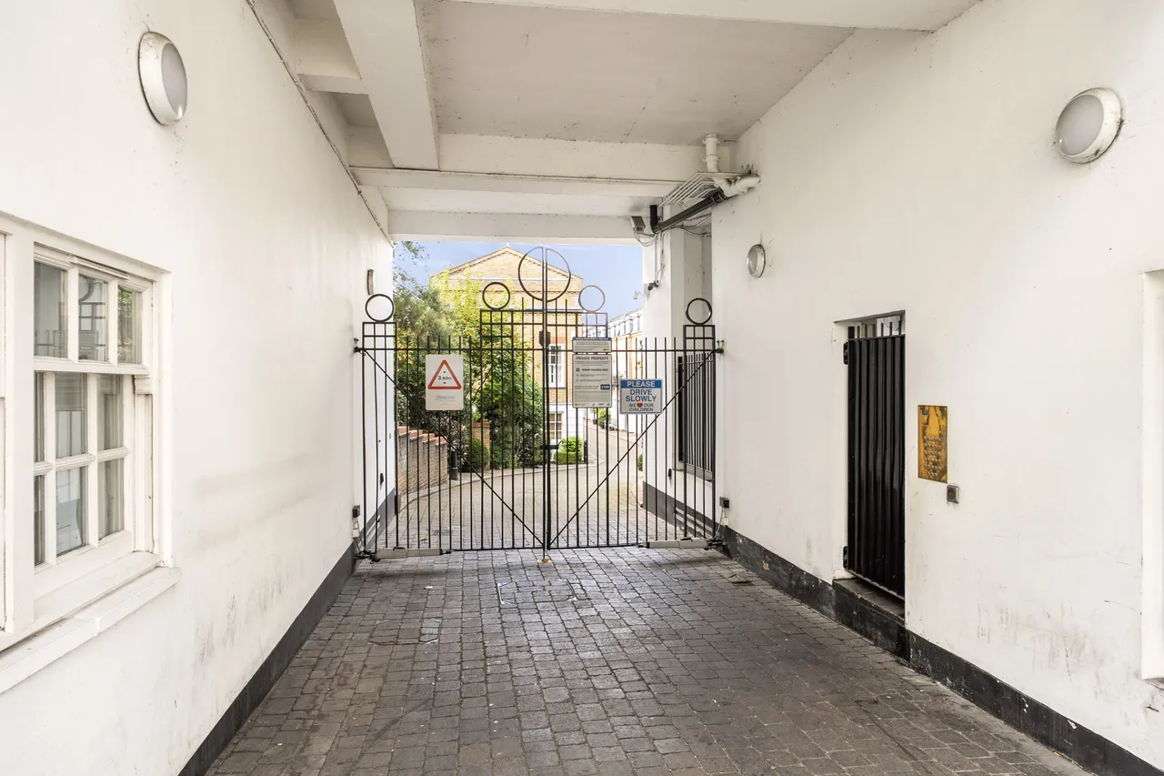 London, SW10, photo 24
