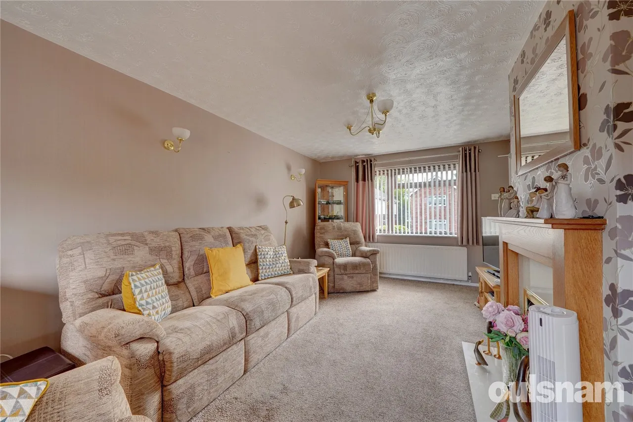 Winslow Avenue, Droitwich, Worcestershire, WR9 8PU, photo 2