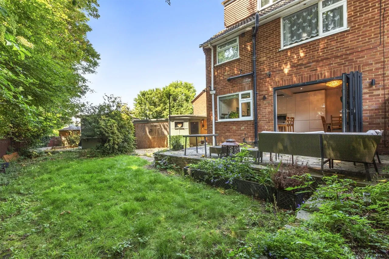 Uplands Close, High Wycombe, HP13, photo 13