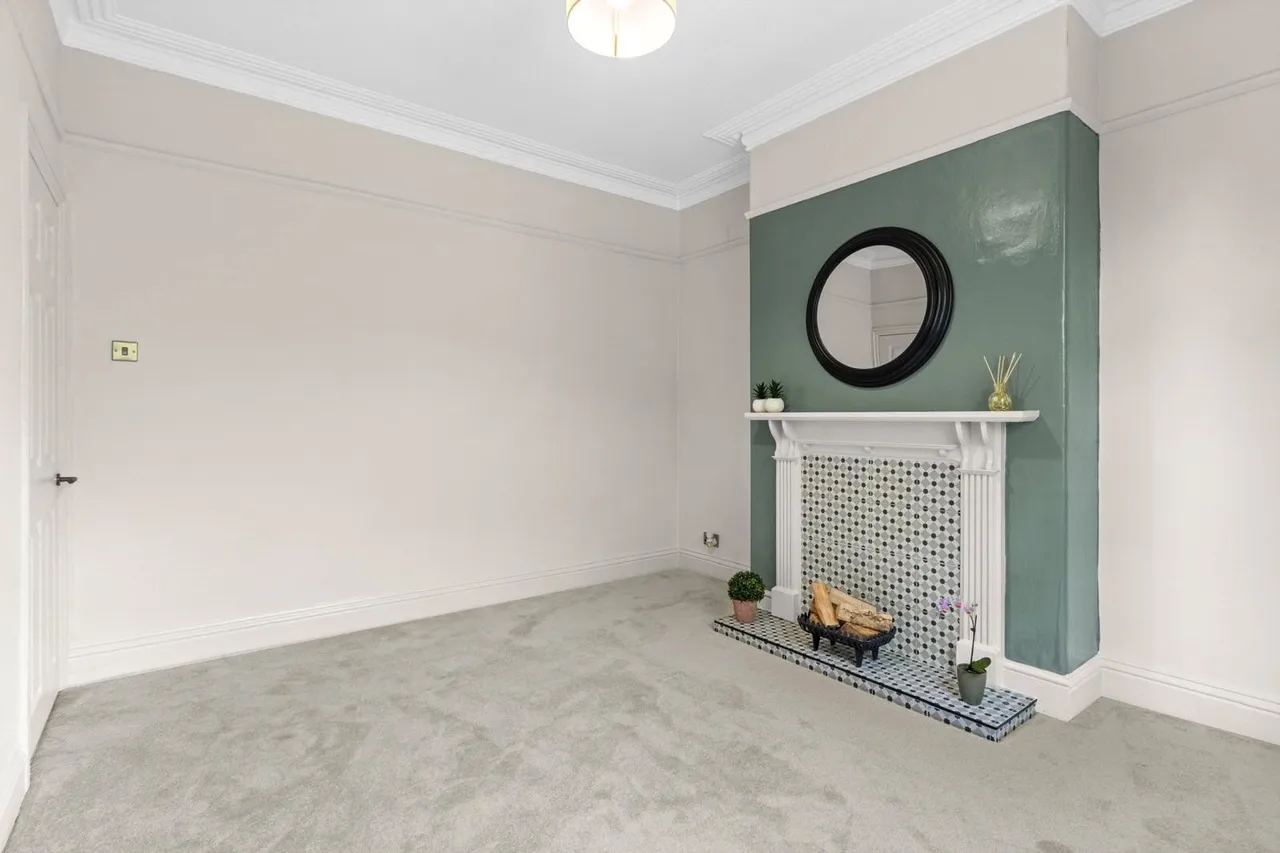 Carr Road, Calverley, Pudsey, West Yorkshire, LS28, photo 2