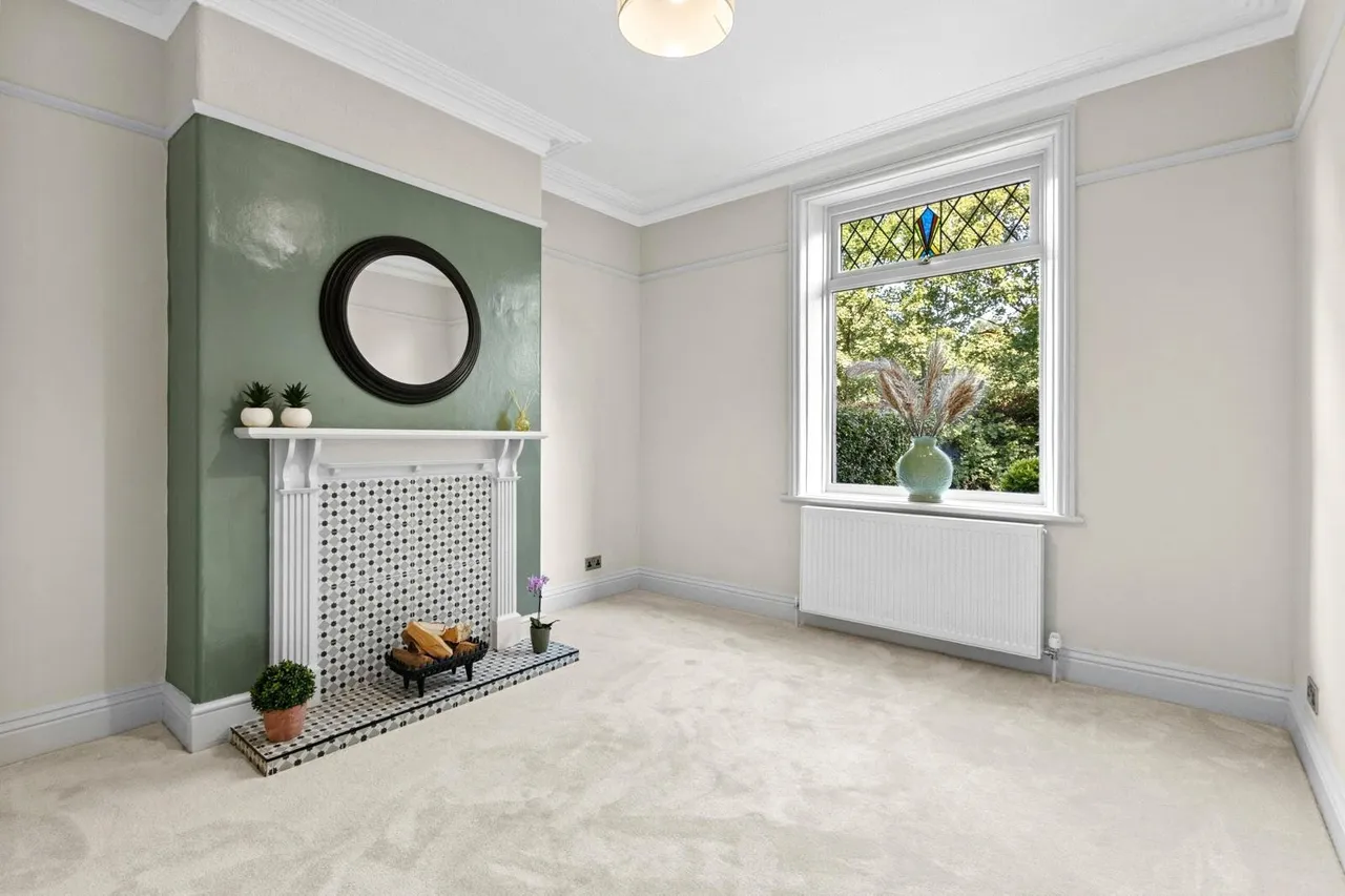 Carr Road, Calverley, Pudsey, West Yorkshire, LS28, photo 7