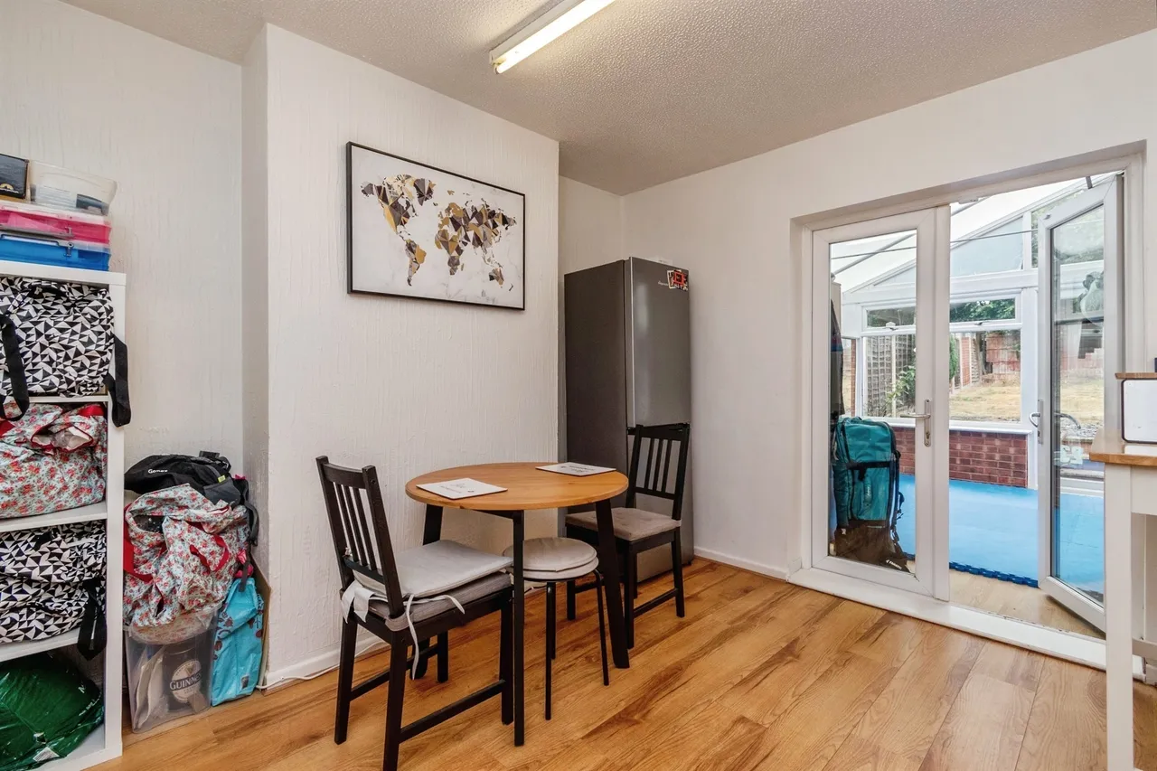Hunter Road, Cannock, WS11, photo 5