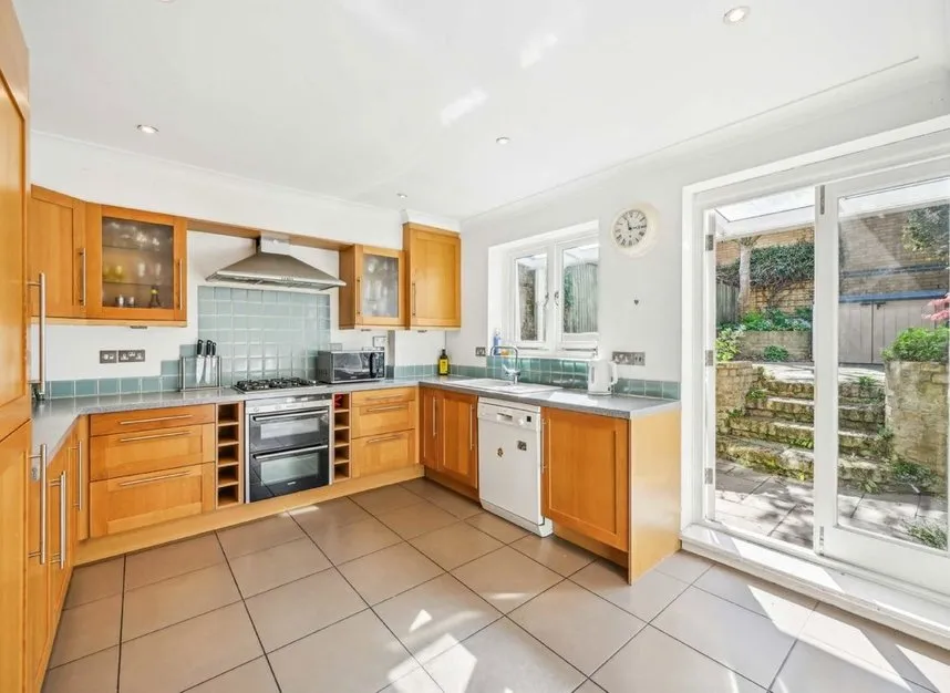 Devonshire Road, Chiswick, W4, photo 4