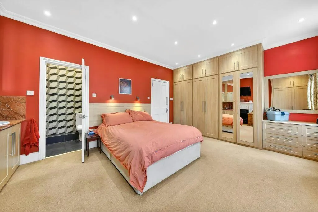 Fentiman Road, London, SW8, photo 14