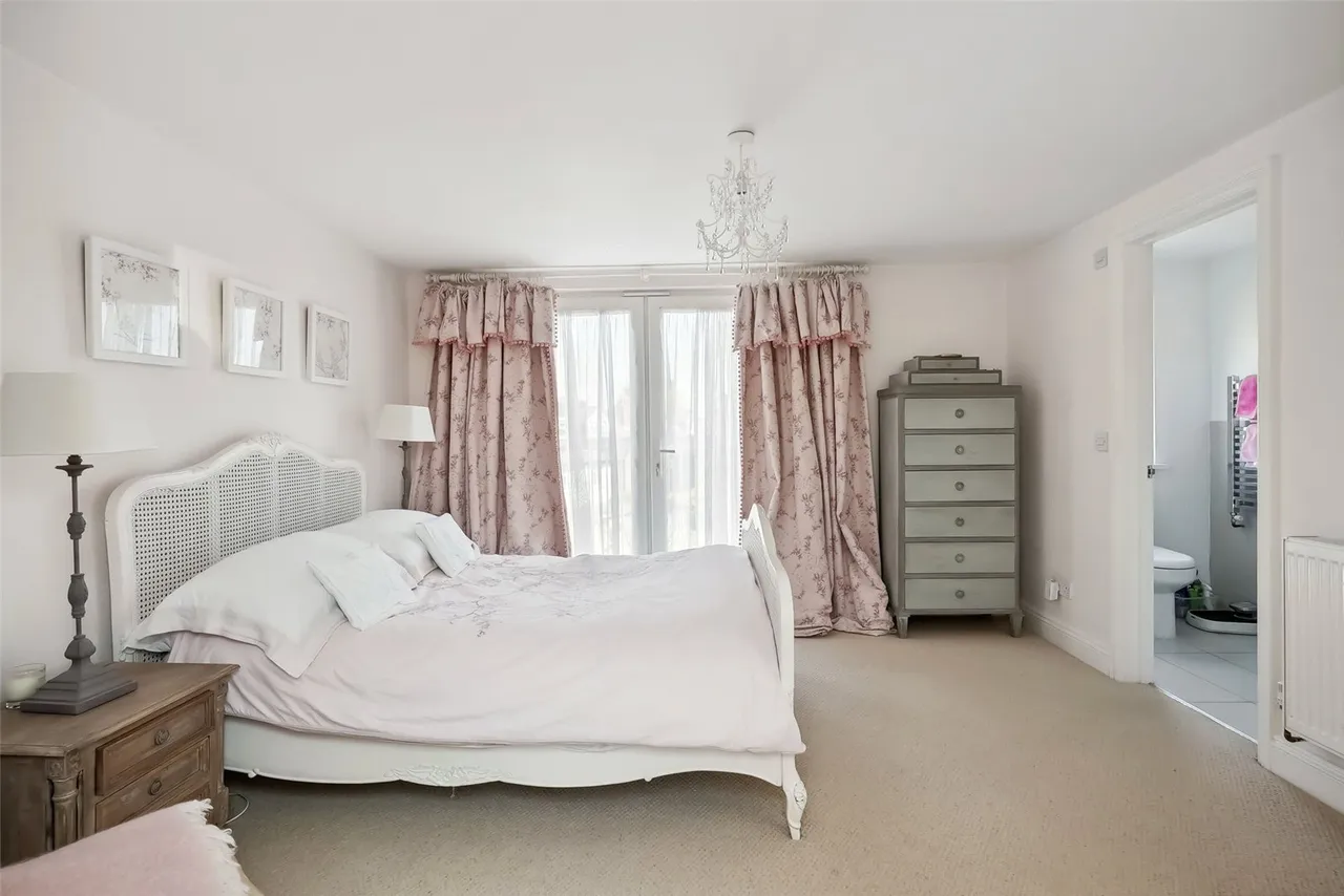 Russell Road, Twickenham, TW2 7QT, photo 10