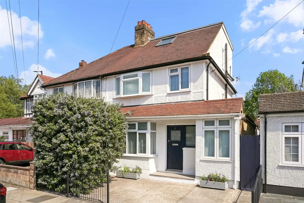 4 bed house for sale — Russell Road, Twickenham, TW2 7QT