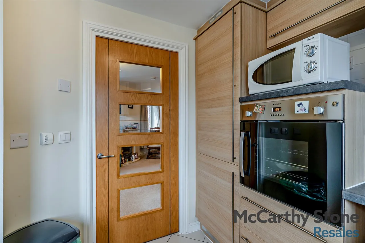 Marlborough Road, Cardiff, CF23, photo 8