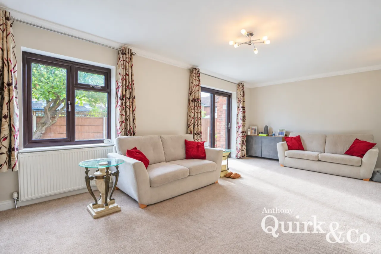 Beecroft Crescent, Canvey Island, SS8, photo 6