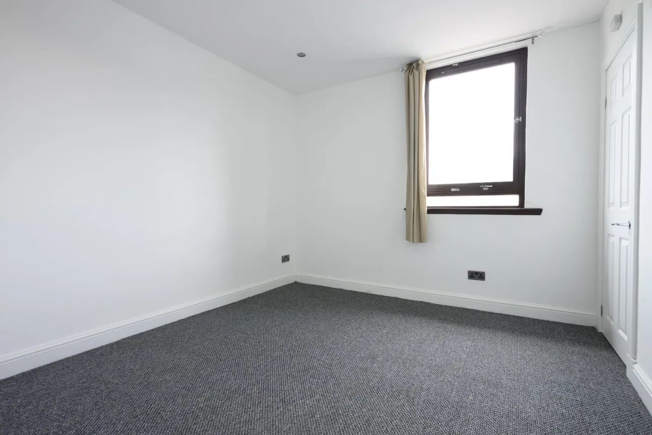 Kelso Place, Kirkcaldy, KY2 5BG, photo 10