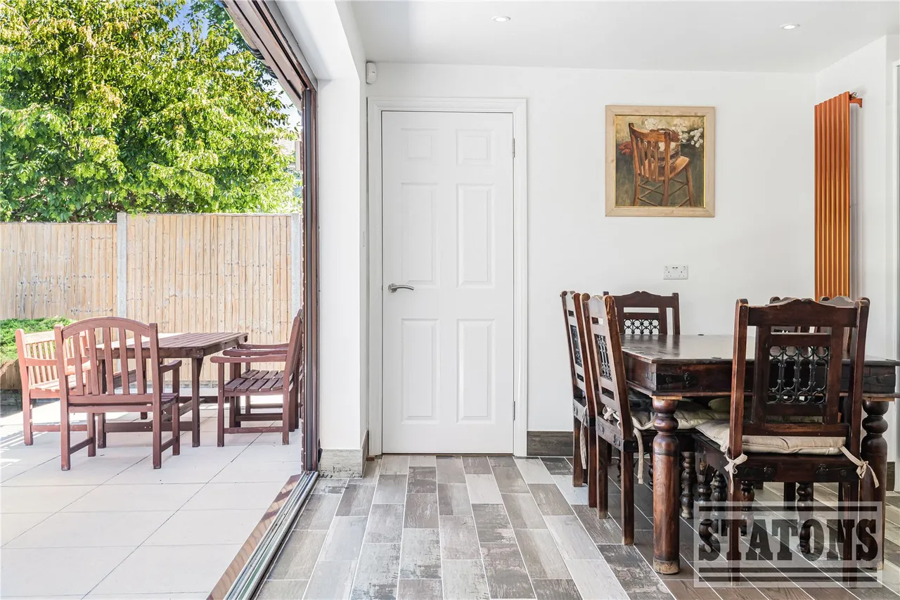 Woodridge Close, Enfield, EN2 8HJ, photo 10