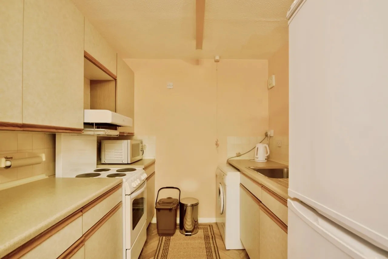 Teresa Mews, Walthamstow, E17, photo 6