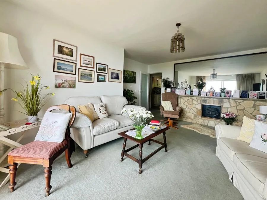 Zig Zag Road, Ventnor, PO38, photo 9