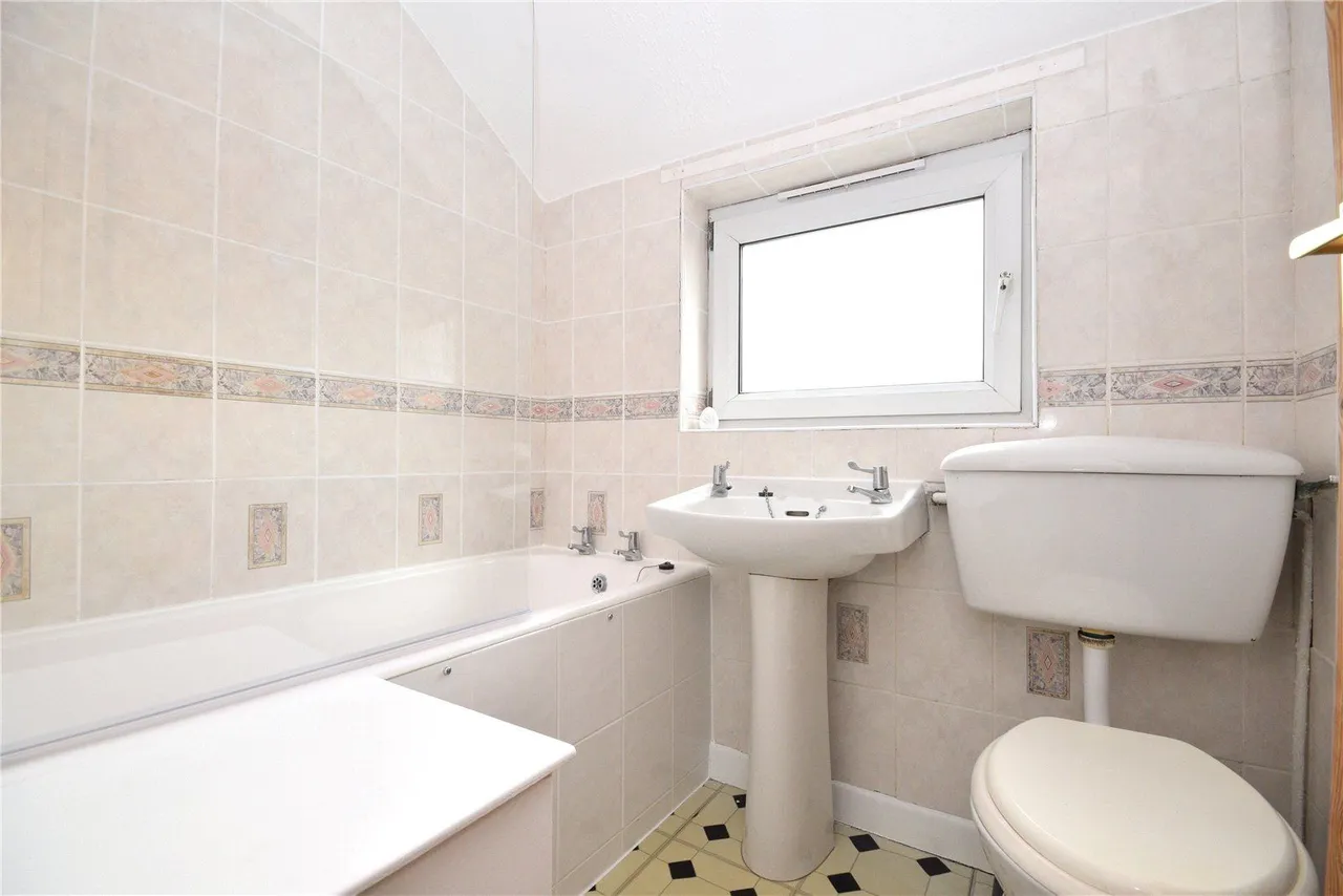 Goosehill Road, Normanton, WF6, photo 8