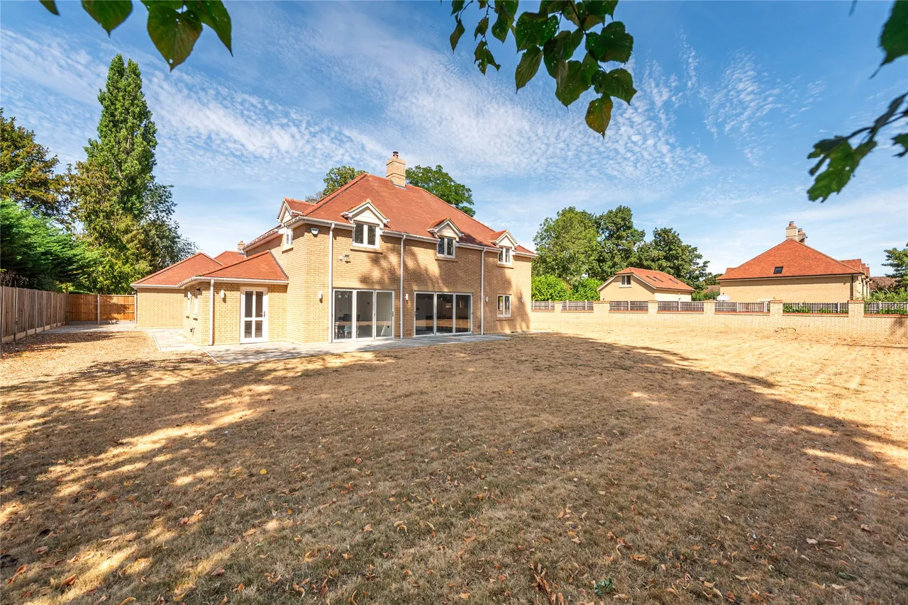 Church Street, Clifton, SG17, photo 33