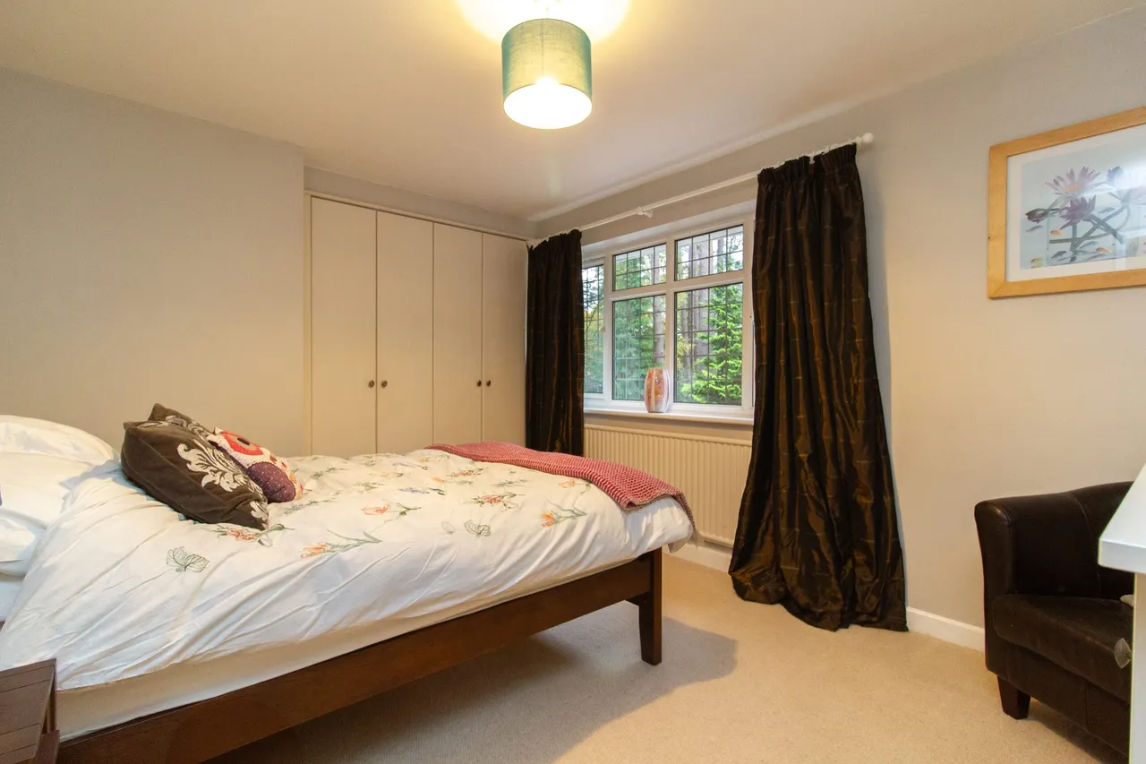 Wychwood Lodge Fitzroy Road, Fleet, GU51 4JH, photo 16