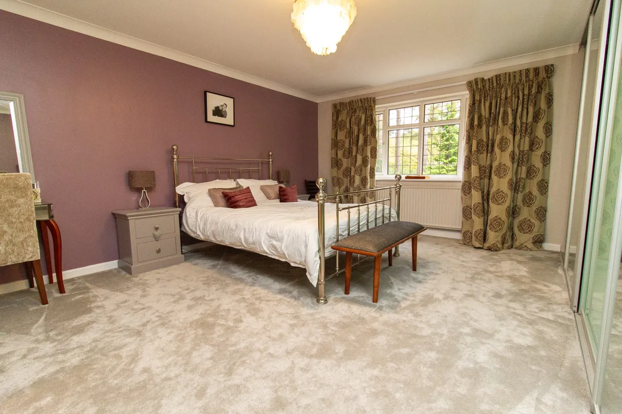 Wychwood Lodge Fitzroy Road, Fleet, GU51 4JH, photo 14