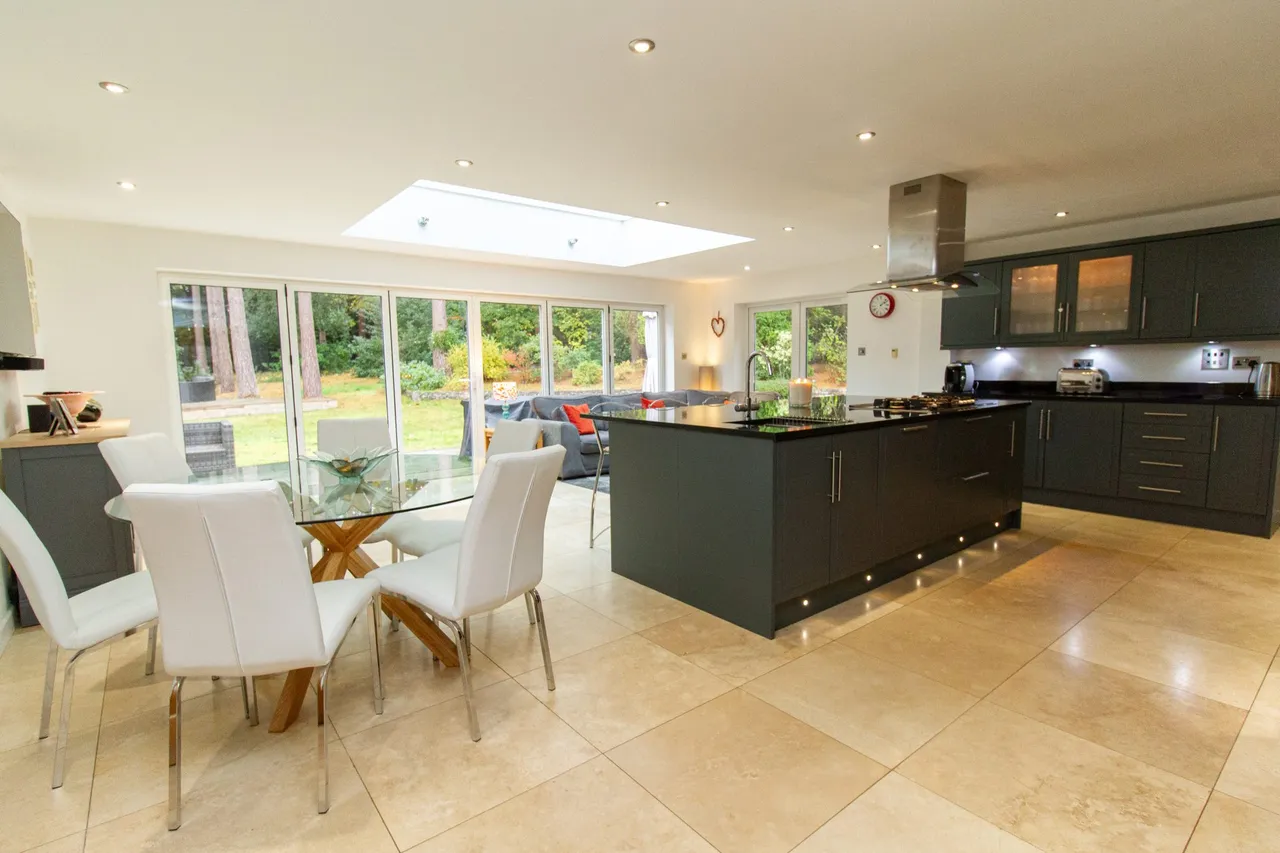 Wychwood Lodge Fitzroy Road, Fleet, GU51 4JH, photo 5