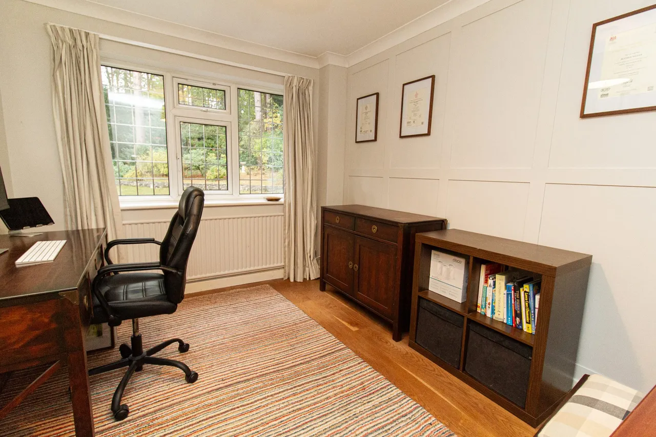 Wychwood Lodge Fitzroy Road, Fleet, GU51 4JH, photo 25