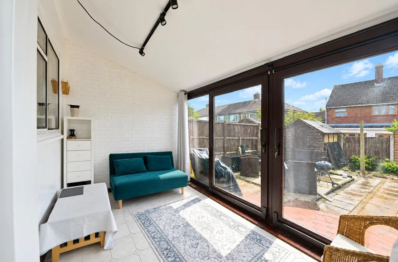 Perry Way, South Ockendon, RM15, photo 13