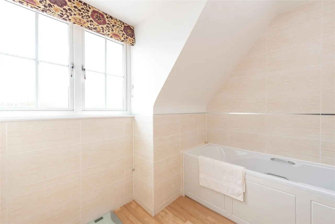 Ford Street, Buckingham, MK18, photo 9
