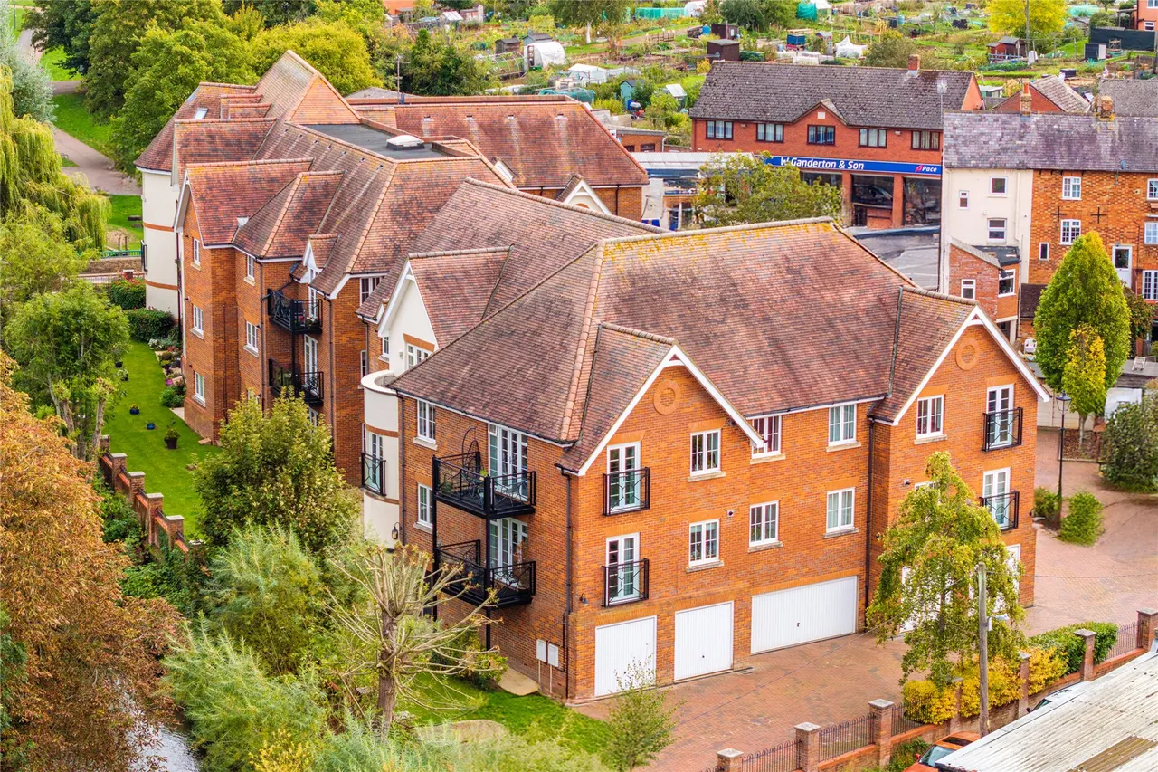 Ford Street, Buckingham, MK18, photo 18