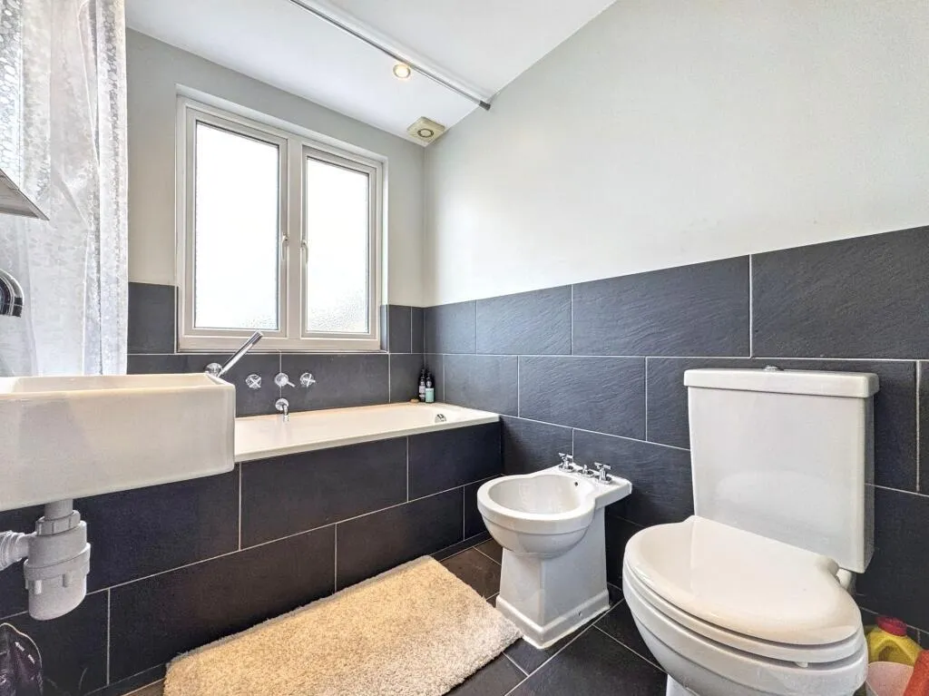 Deans Lane, Edgware, HA8, Edgware, photo 9