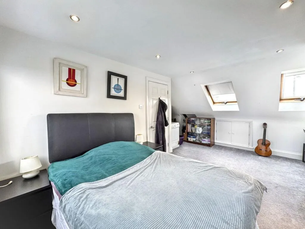 Deans Lane, Edgware, HA8, Edgware, photo 8