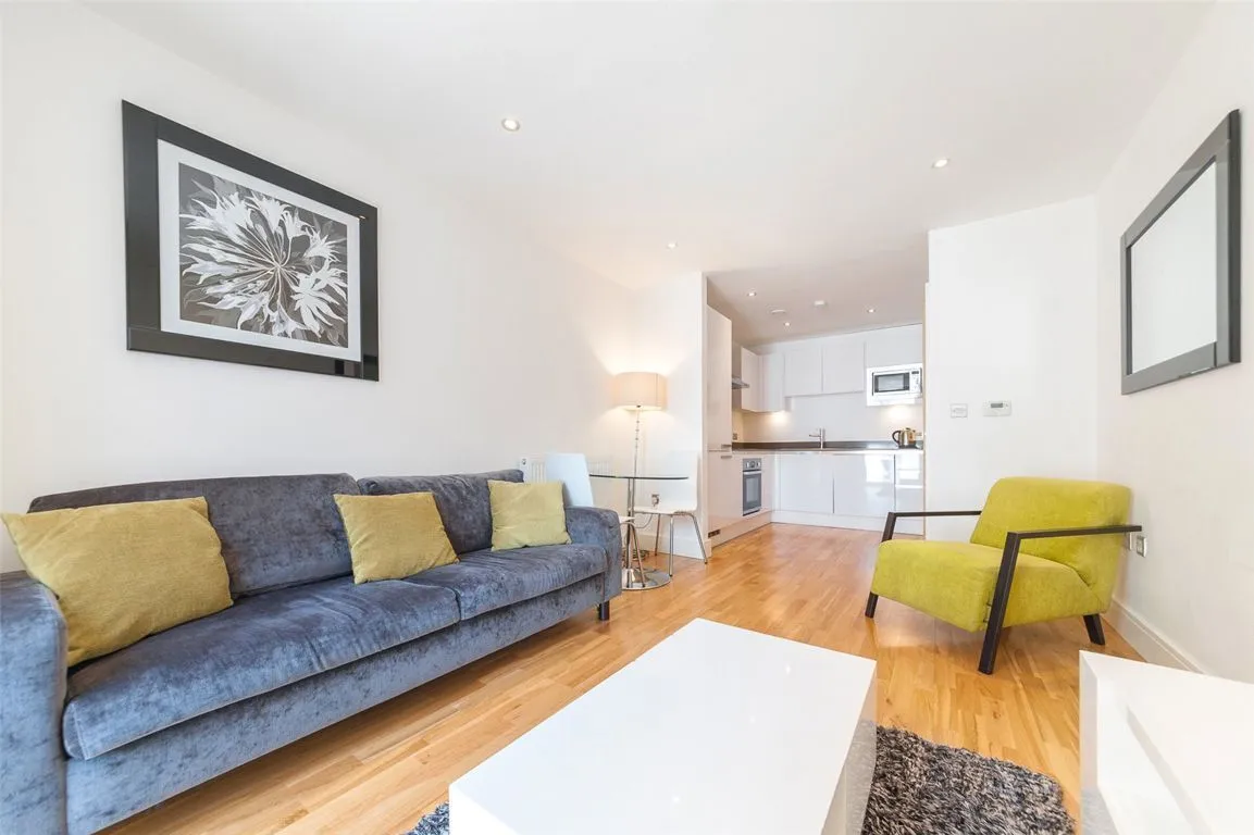1 bed flat to rent — Dowells Street, Greenwich
